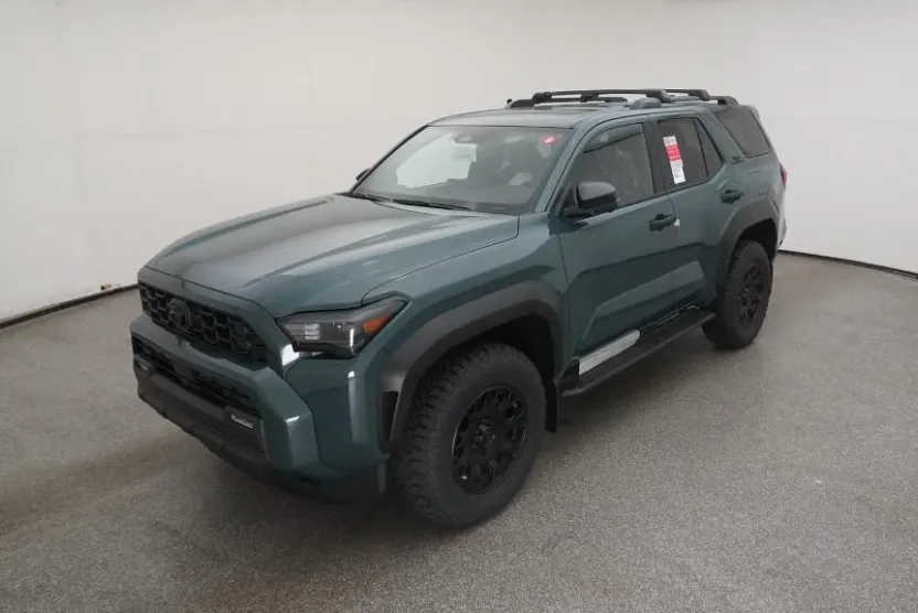 2025 Toyota 4Runner TRD Off-Road Premium photo 1