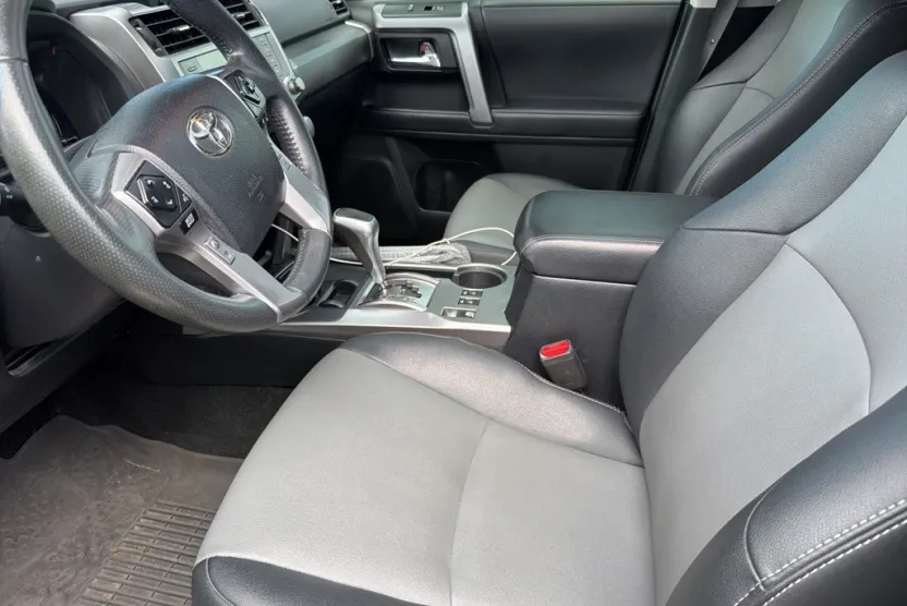 2021 Toyota 4Runner SR5 Premium photo 1