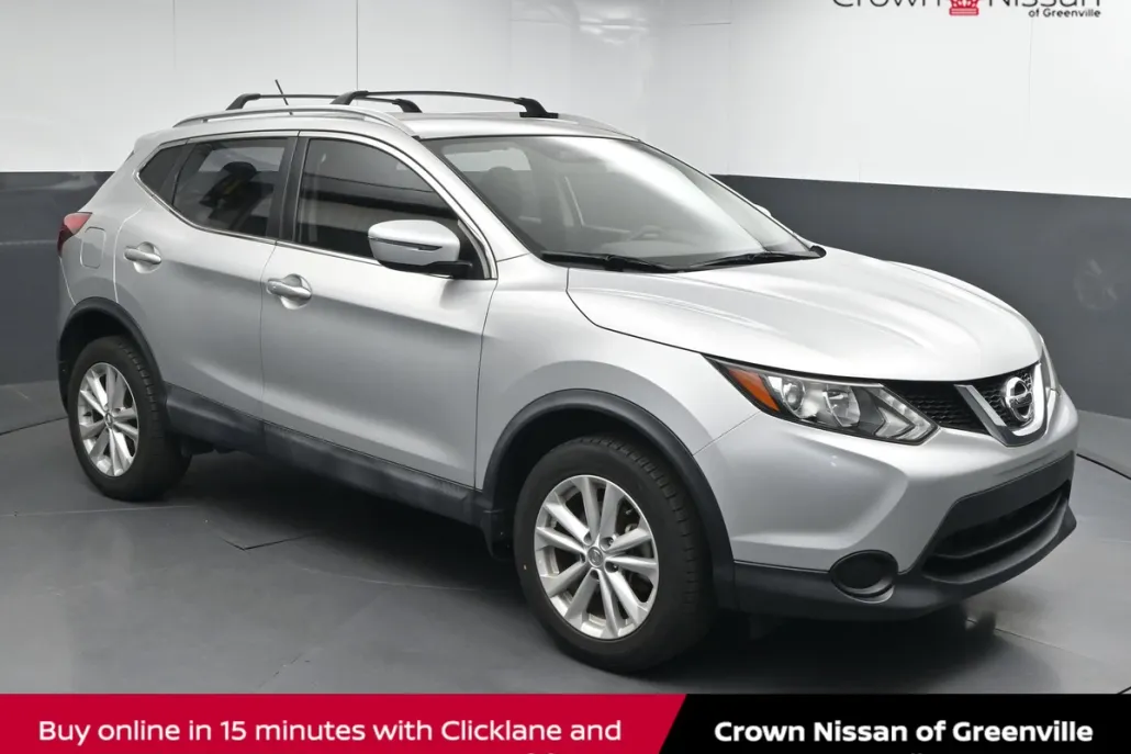 2017 Nissan Rogue Sport SV photo 1