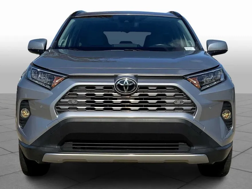 2021 Toyota RAV4 Limited photo 1