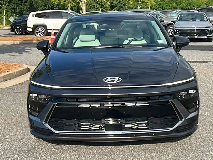 2025 Hyundai Sonata SEL Convenience photo 1