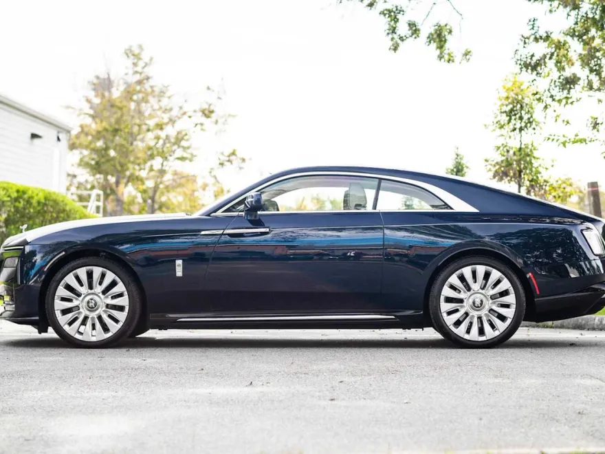 2024 Rolls Royce Spectre RR photo 1