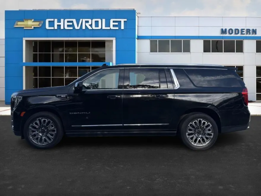 2023 Gmc Yukon XL Denali Ultimate photo 1