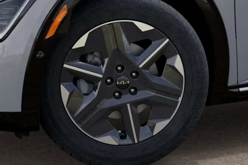 2025 Kia EV6 Light photo 1