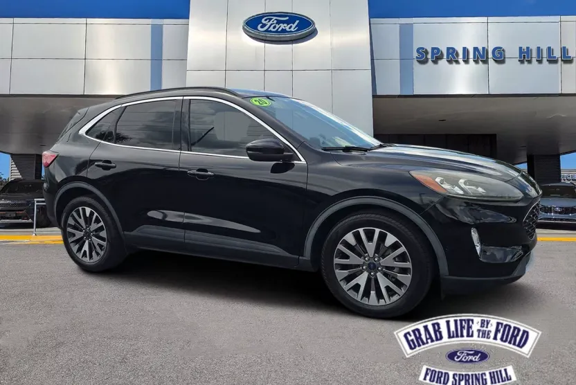 2020 Ford Escape Titanium Hybrid photo 1