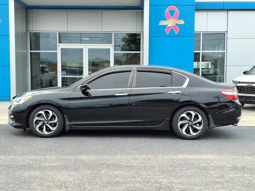 2016 Honda Accord Sport photo 1
