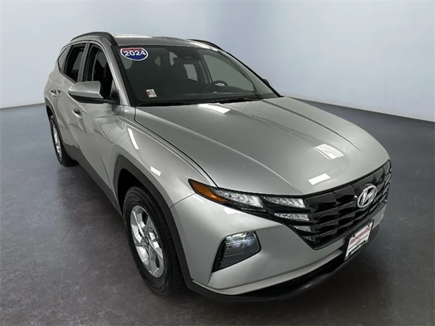 2024 Hyundai Tucson SEL photo 1