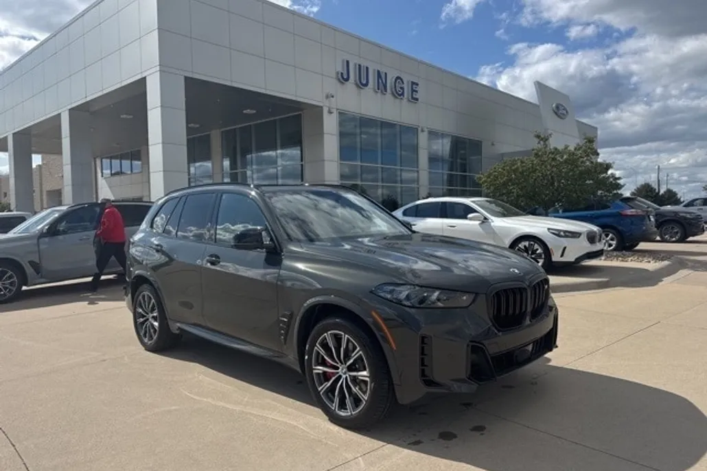 2026 Bmw X5 M60i photo 1