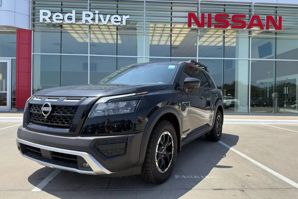 2025 Nissan Pathfinder Rock Creek photo 1