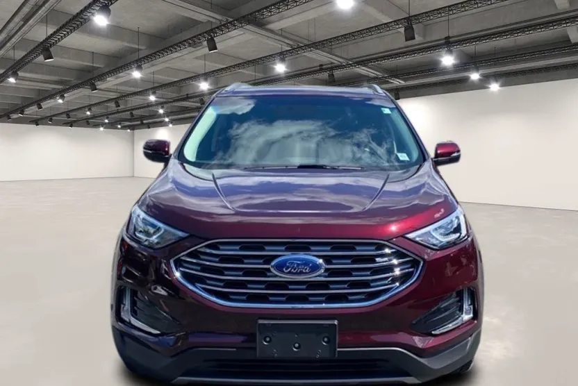 2020 Ford Edge SEL photo 1