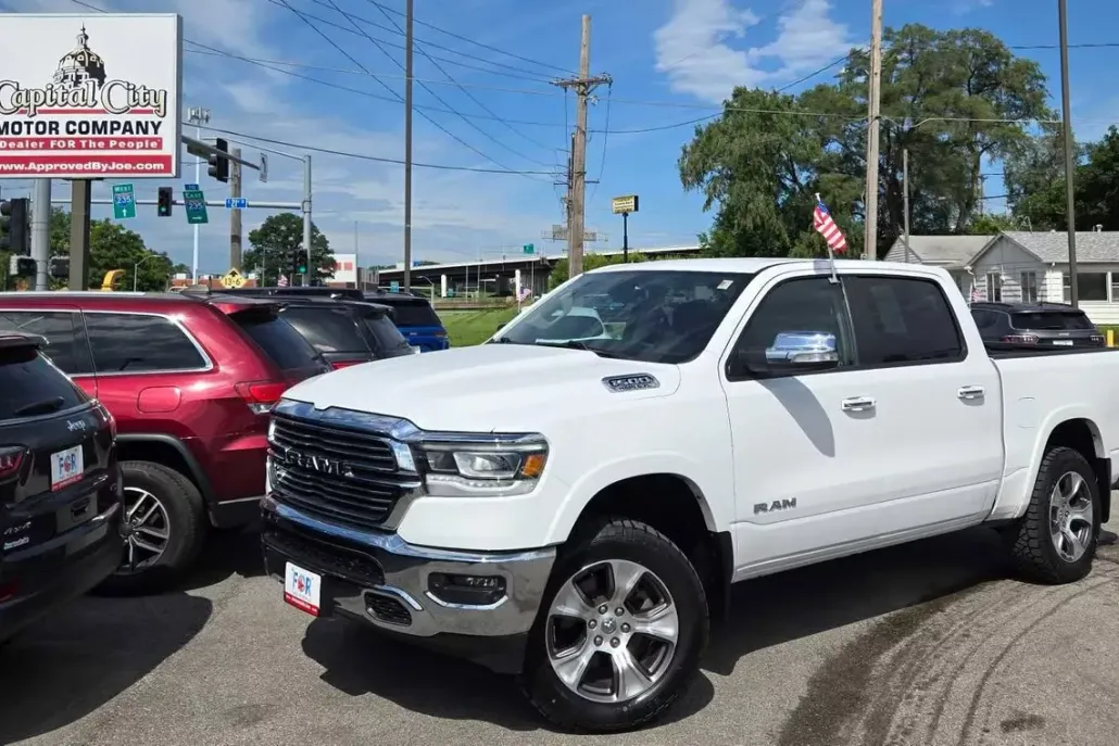 2020 Ram 1500 Laramie photo 1