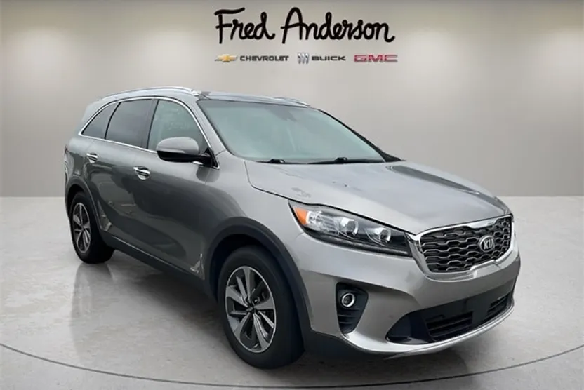 2019 Kia Sorento EX photo 1