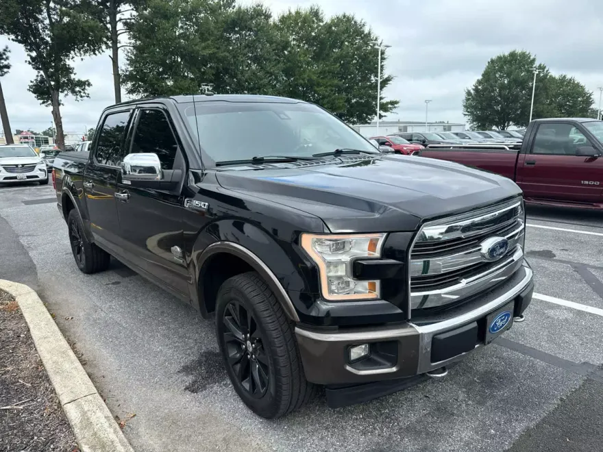 2017 Ford F-150 XL photo 1