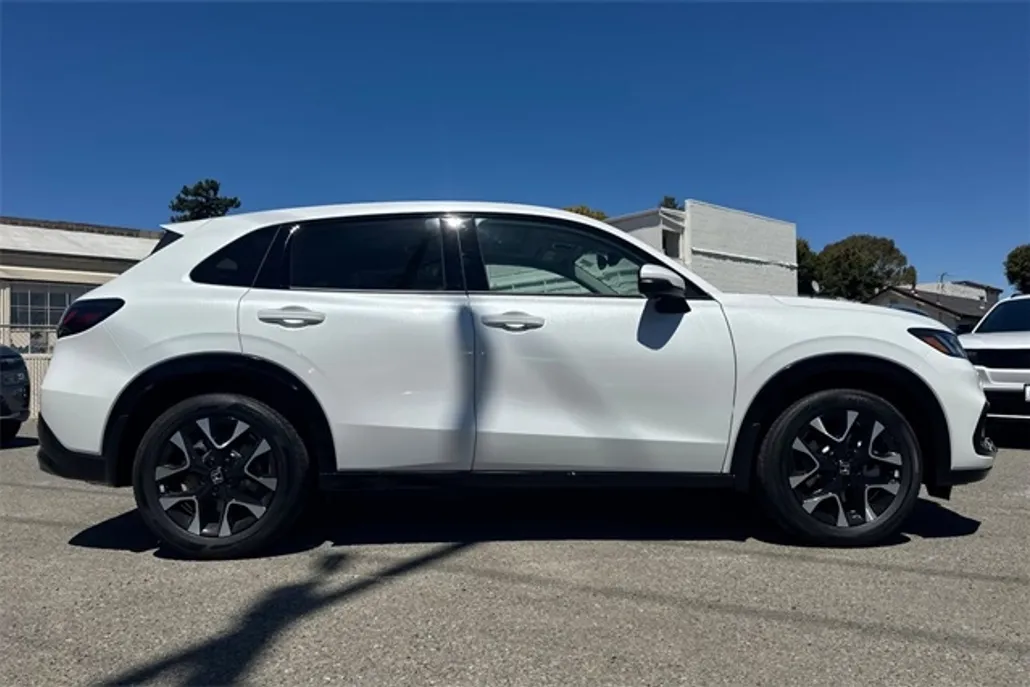 2026 Honda HR-V EX-L photo 1