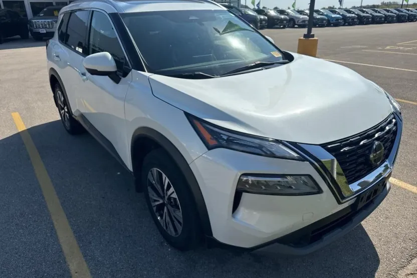 2021 Nissan Rogue SV AWD photo 1