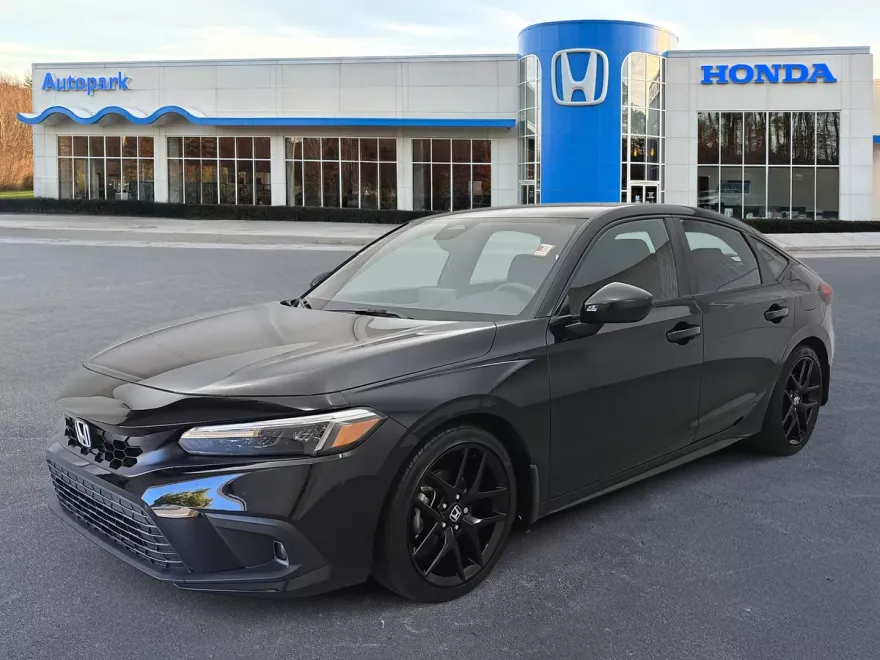 2023 Honda Civic Sport Hatchback photo 1