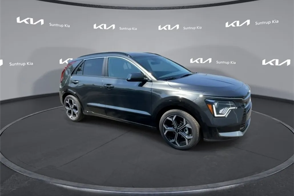 2025 Kia Niro EX Touring photo 1