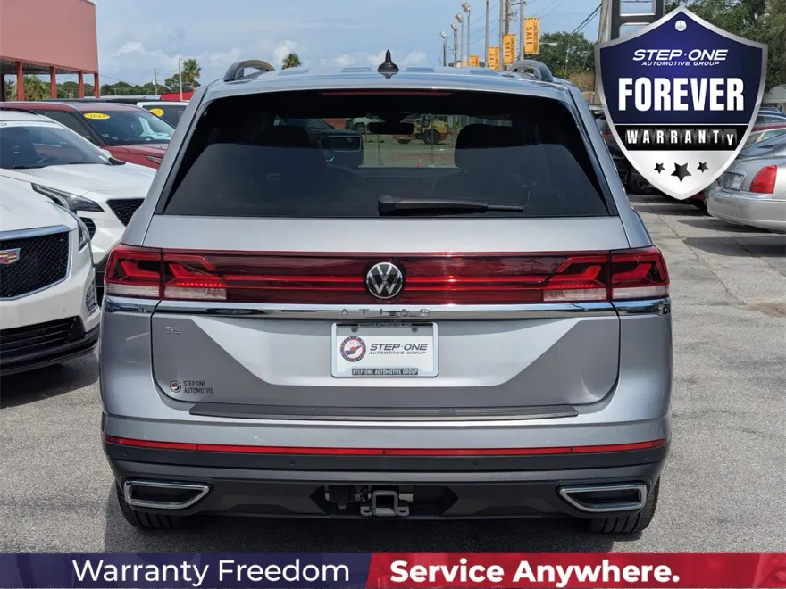2024 Volkswagen Atlas SE Technology photo 1
