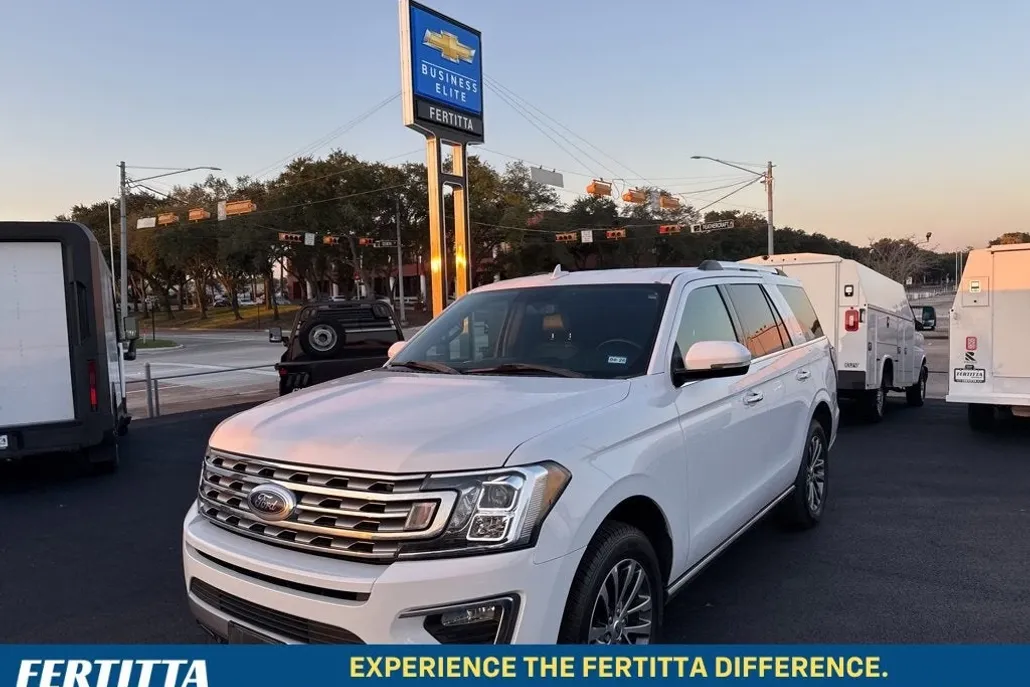 2018 Ford Expedition Limited photo 1