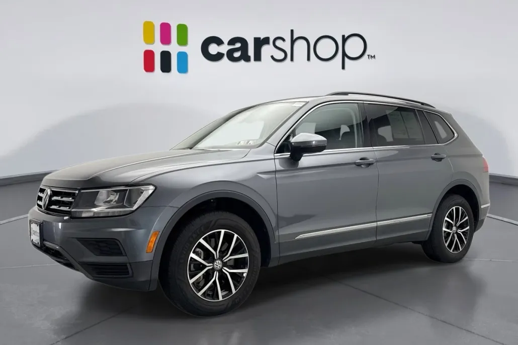 2021 Volkswagen Tiguan SE photo 1