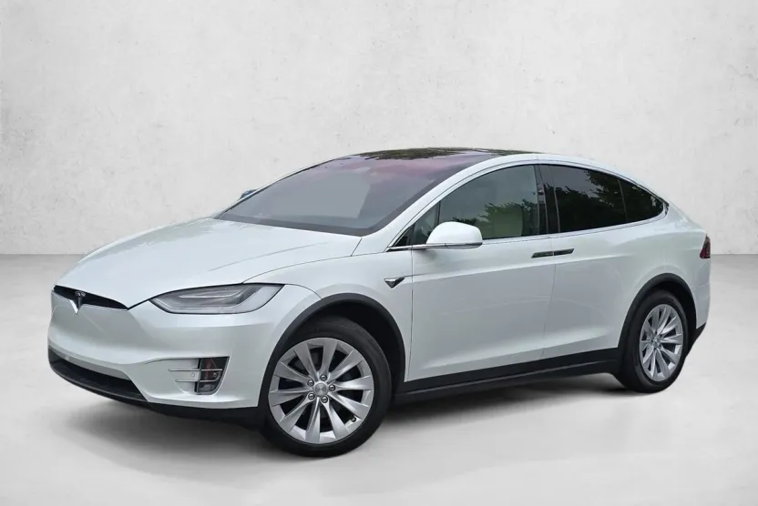 2021 Tesla Model X Long Range photo 1
