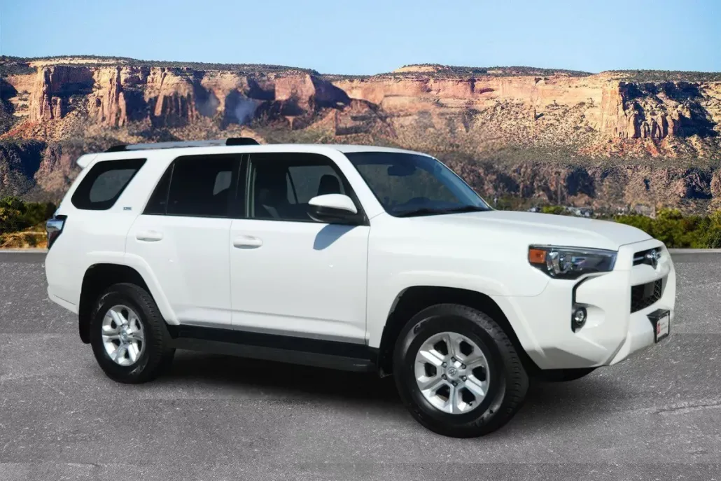 2024 Toyota 4Runner SR5 photo 1