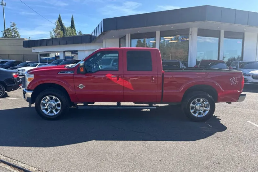 2012 Ford F-250 Lariat photo 1