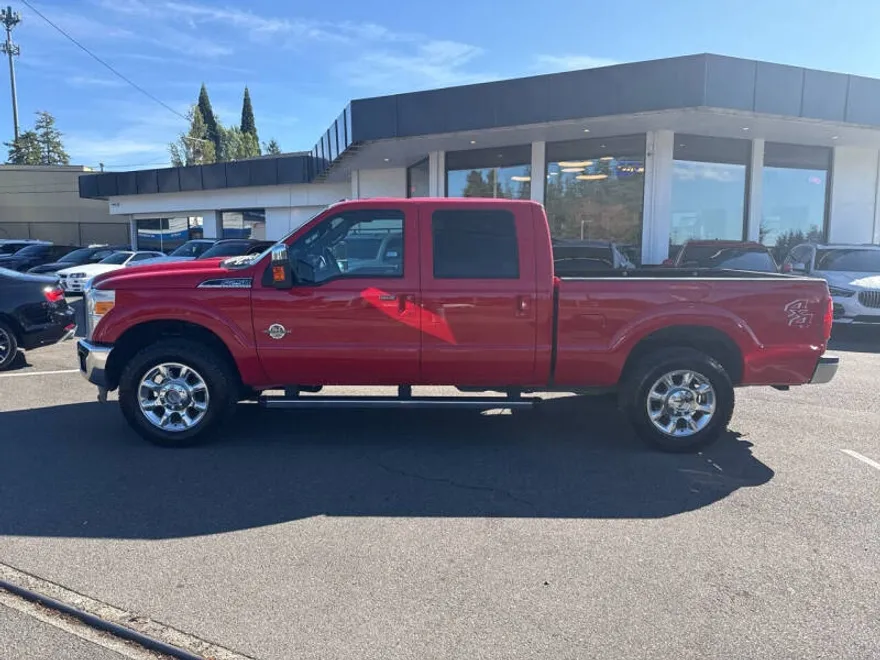 2012 Ford F-250 Lariat photo 1