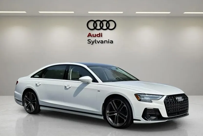 2025 Audi A8 L 55 photo 1