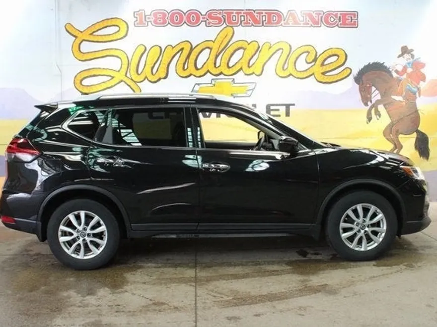 2020 Nissan Rogue S photo 1
