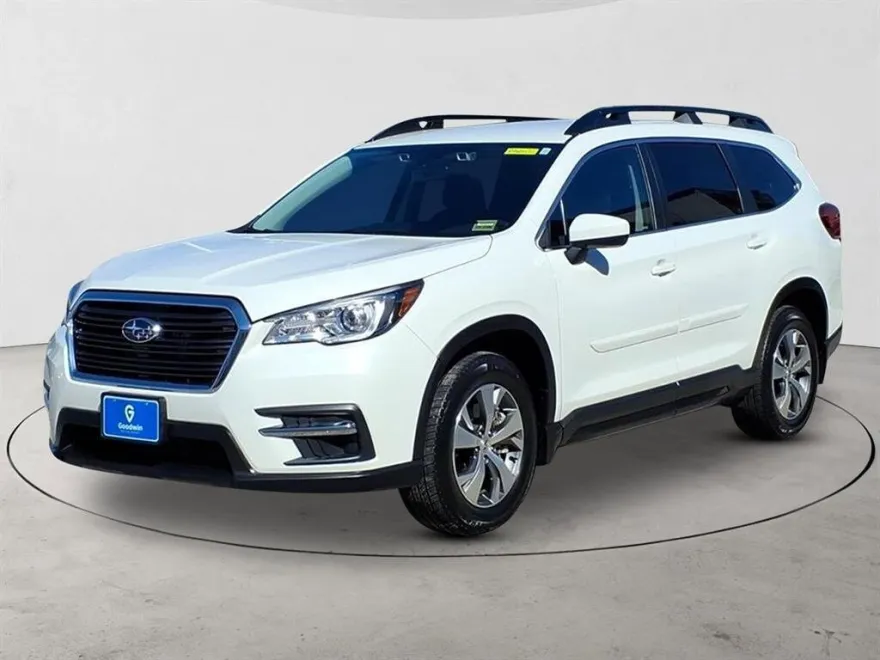 2022 Subaru Ascent Premium photo 1