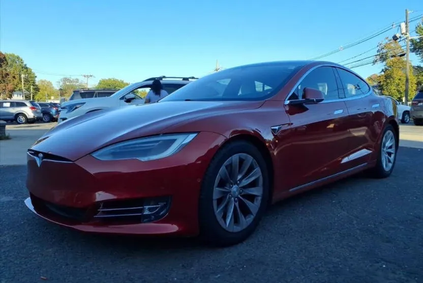 2017 Tesla Model S 75D photo 1