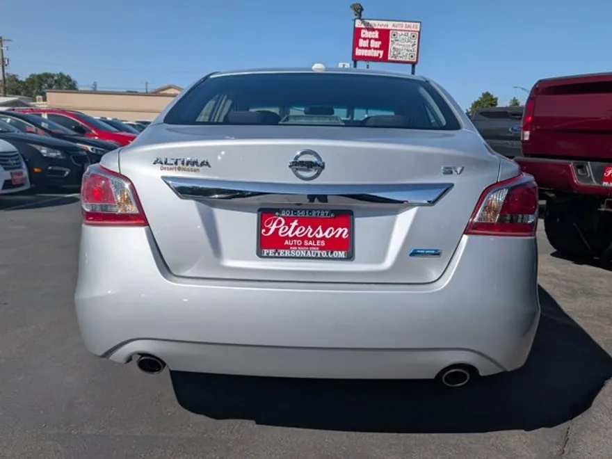 2013 Nissan Altima 2.5 SV photo 1