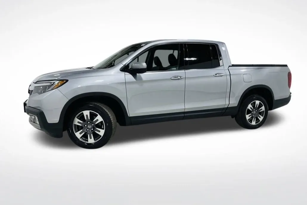 2019 Honda Ridgeline RTL-E photo 1