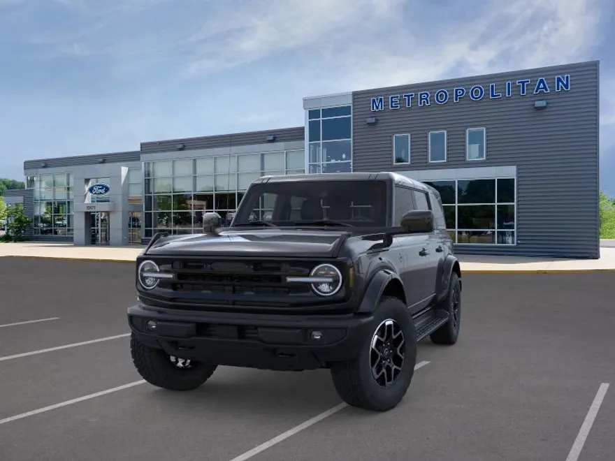 2025 Ford Bronco Outer Banks photo 1