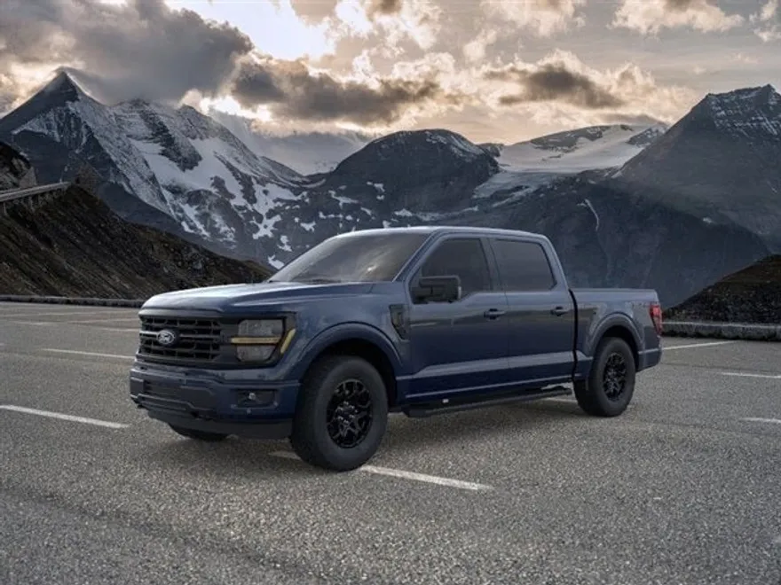 2025 Ford F-150 XLT photo 1