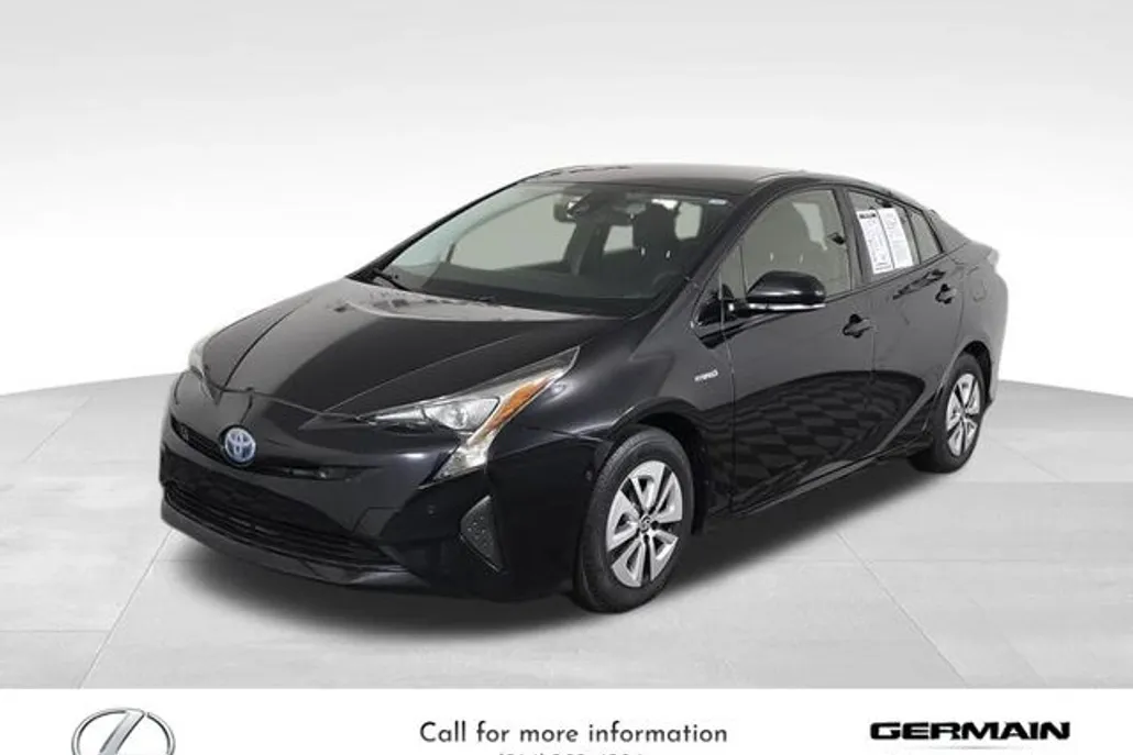 2018 Toyota Prius Four photo 1