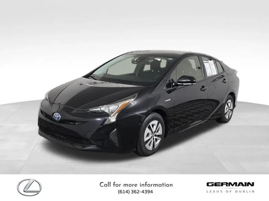 2018 Toyota Prius Four photo 1