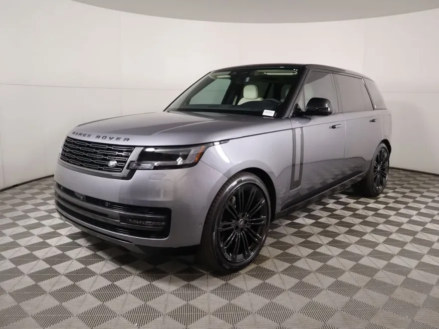 2025 Land Rover Range Rover SE photo 1