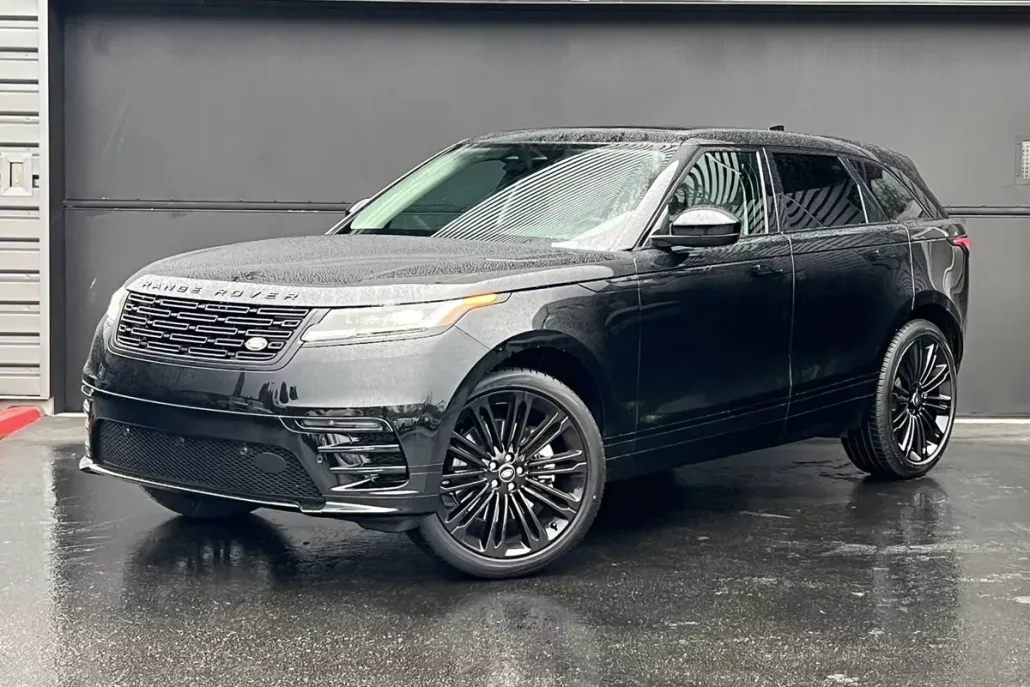 2025 Land Rover Range Rover Velar P400 Dynamic SE photo 1