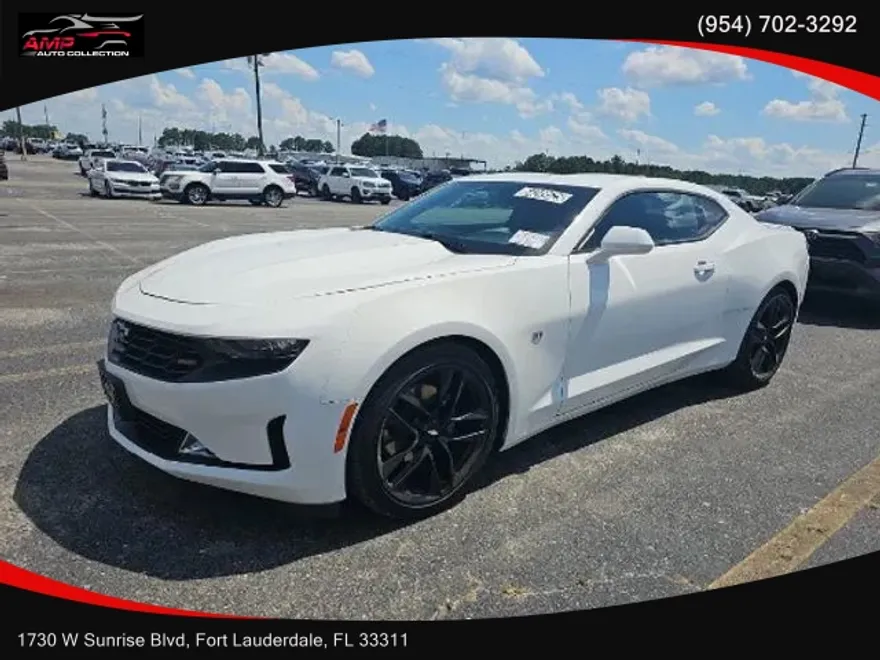 2021 Chevrolet Camaro Coupe photo 1