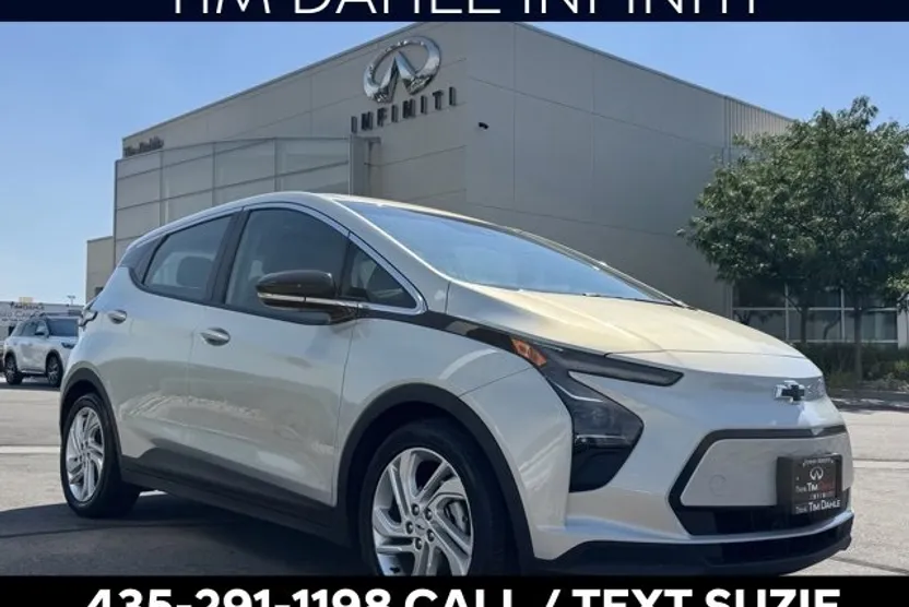 2023 Chevrolet Bolt EV 1LT photo 1
