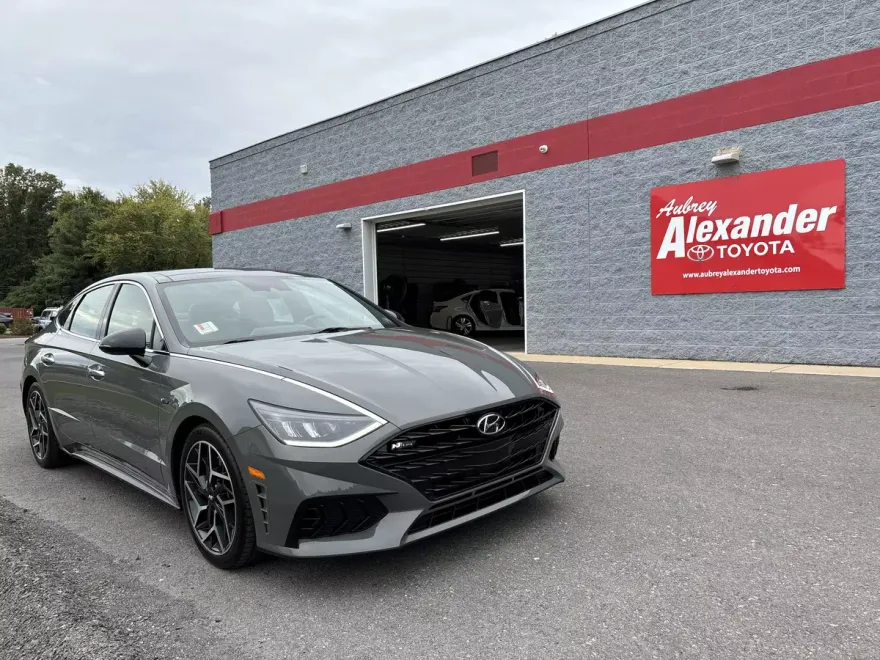 2021 Hyundai Sonata N Line photo 1