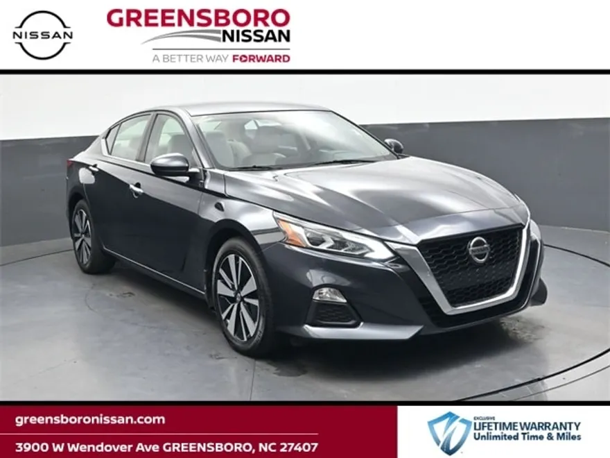 2022 Nissan Altima 2.5 SV photo 1