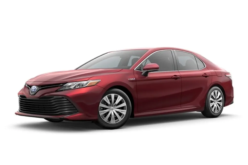2018 Toyota Camry Hybrid LE photo 1