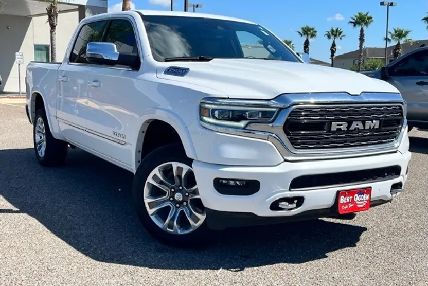 2024 Ram 1500 Limited photo 1