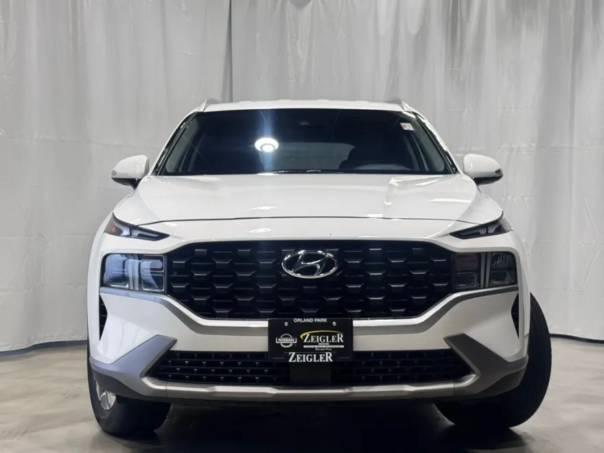 2023 Hyundai Santa Fe SEL photo 1