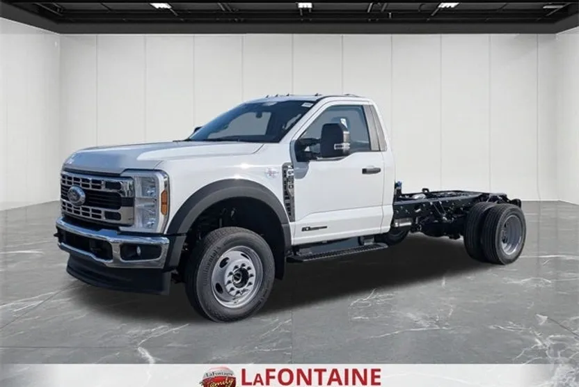2026 Ford F-550 photo 1