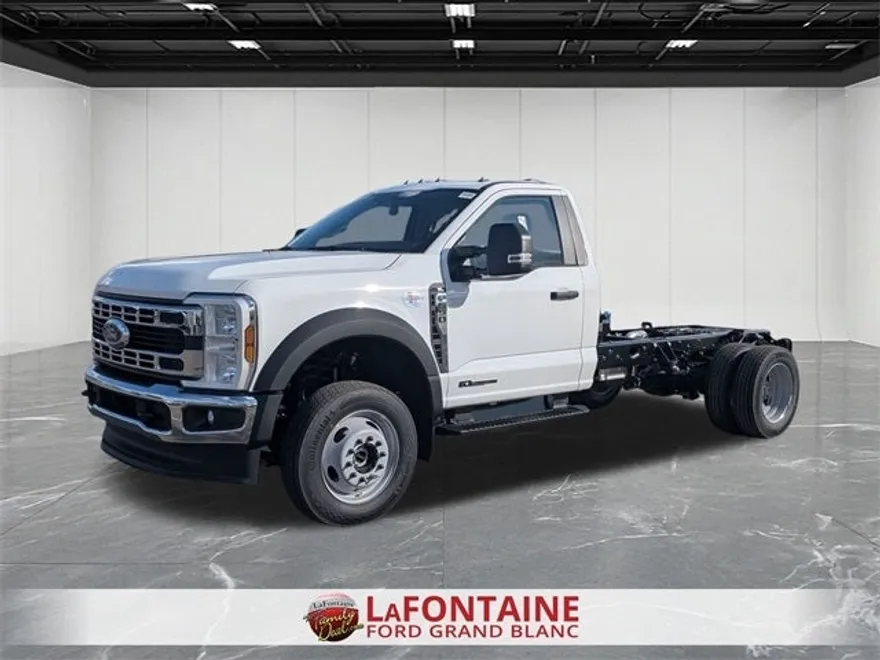 2026 Ford F-550 photo 1