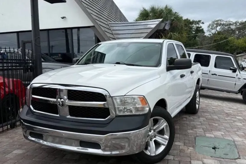 2016 Ram 1500 Tradesman photo 1